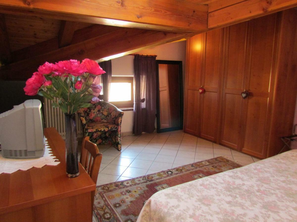 Residence Du Chateau Fenis Εξωτερικό φωτογραφία