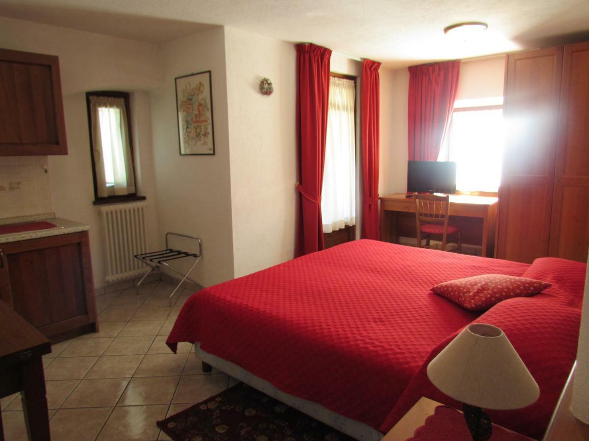Residence Du Chateau Fenis Εξωτερικό φωτογραφία